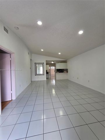 8905 NW 121 ST 0, Hialeah, FL 33018