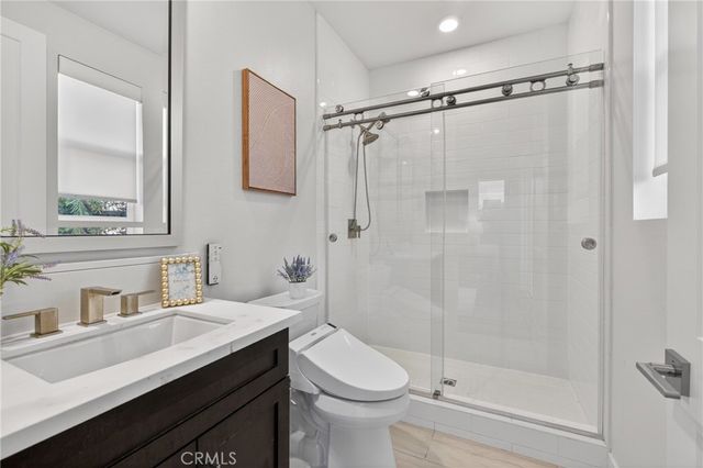 64 Chasma, Irvine, CA, Irvine, CA 92618