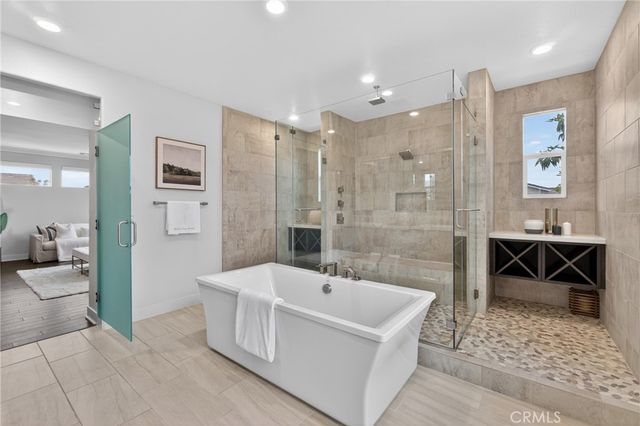 64 Chasma, Irvine, CA, Irvine, CA 92618