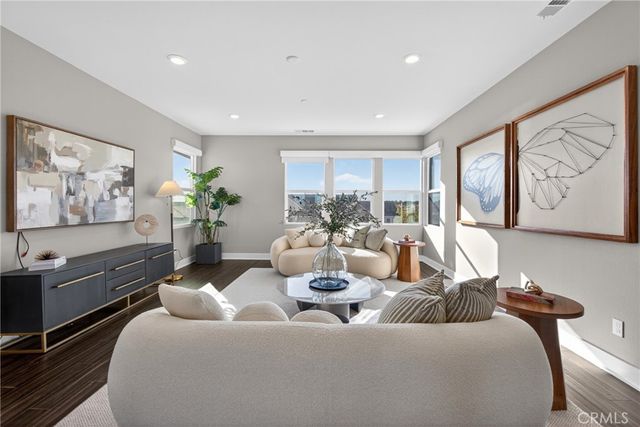 64 Chasma, Irvine, CA, Irvine, CA 92618