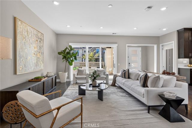 64 Chasma, Irvine, CA, Irvine, CA 92618
