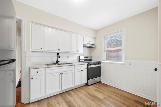 1256 Grant Drive, St Louis, MO 63132
