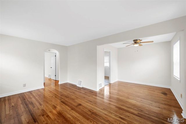 1256 Grant Drive, St Louis, MO 63132