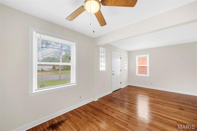 1256 Grant Drive, St Louis, MO 63132