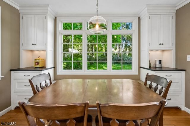 9 OVERLOOK TERR, Millburn Twp., NJ 07078