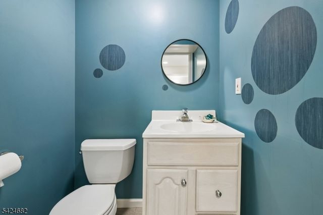 9 OVERLOOK TERR, Millburn Twp., NJ 07078