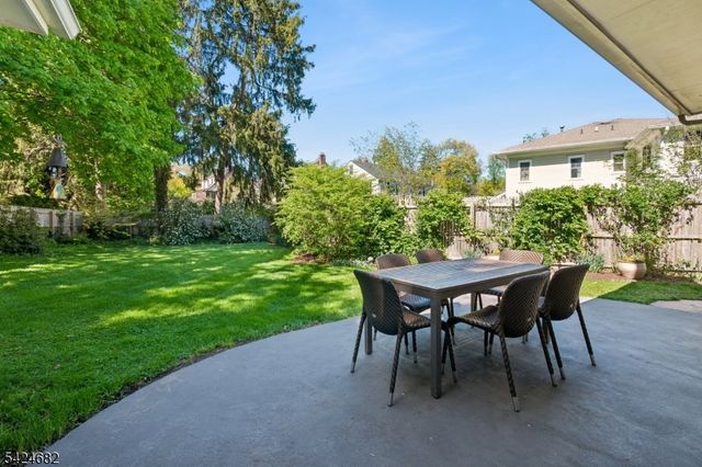 9 OVERLOOK TERR, Millburn Twp., NJ 07078