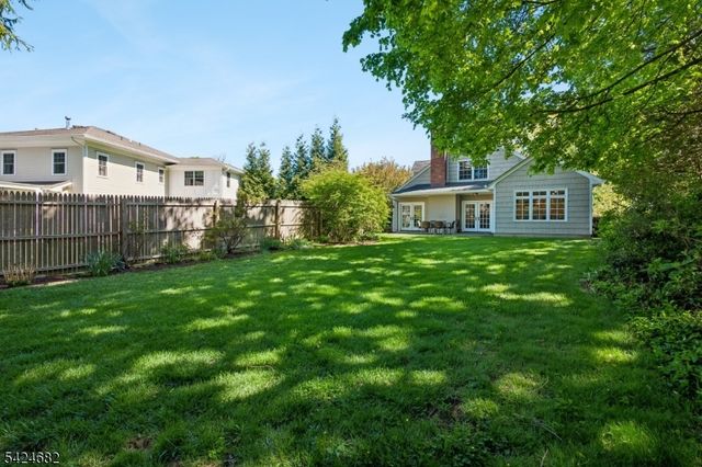 9 OVERLOOK TERR, Millburn Twp., NJ 07078