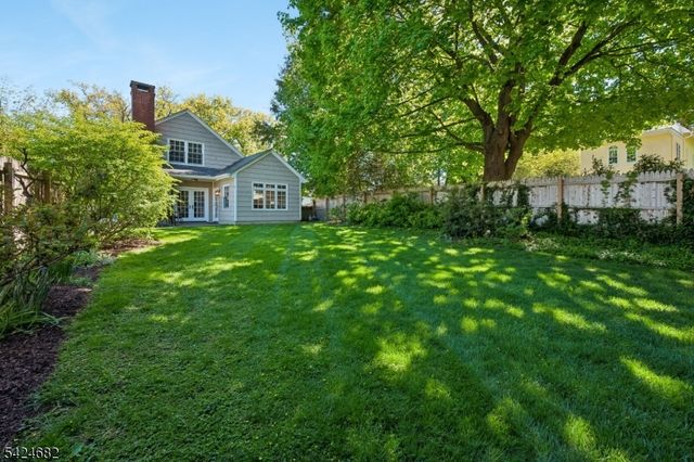 9 OVERLOOK TERR, Millburn Twp., NJ 07078