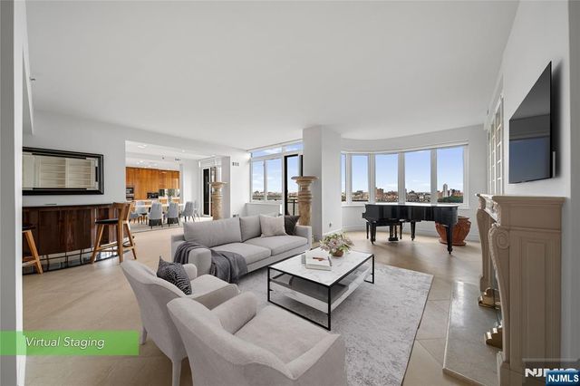 100 Carlyle Drive VP6, Cliffside Park, NJ 07010