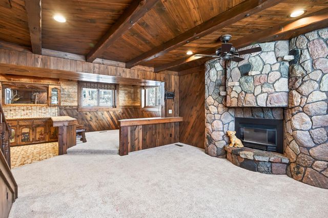 4134 Red Oak Ridge, Minnetonka, MN 55345