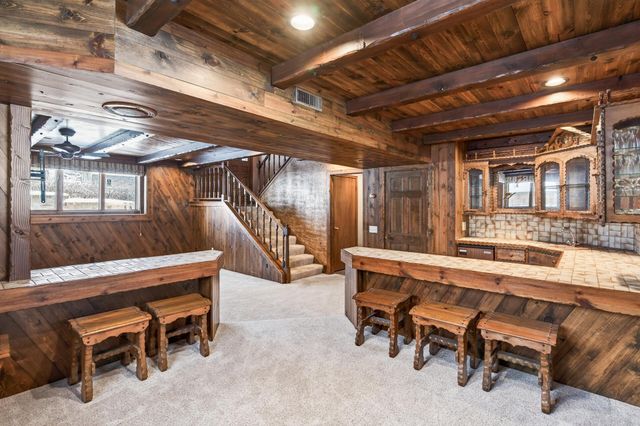 4134 Red Oak Ridge, Minnetonka, MN 55345