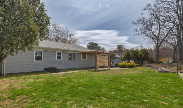 11 Mulberry Circle, Johnston, RI 02919