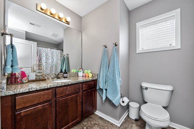 1035 NE 49th Lane, Ankeny, IA 50021