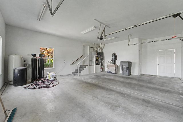 739 Saddleback Dr, Marysville, CA 95901
