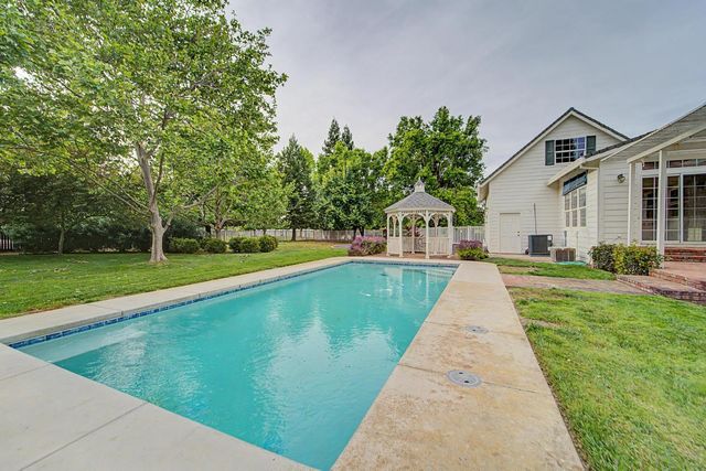 739 Saddleback Dr, Marysville, CA 95901