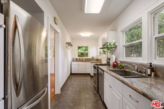 3942 Bledsoe Avenue, Los Angeles, CA 90066