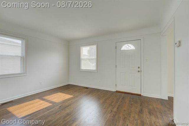 3095 Buckingham Avenue, Berkley, MI 48072