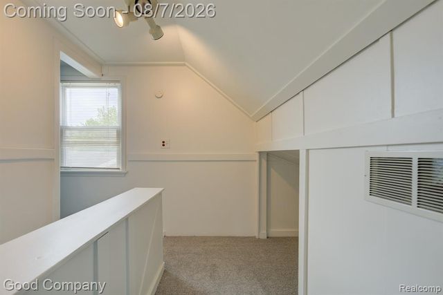 3095 Buckingham Avenue, Berkley, MI 48072