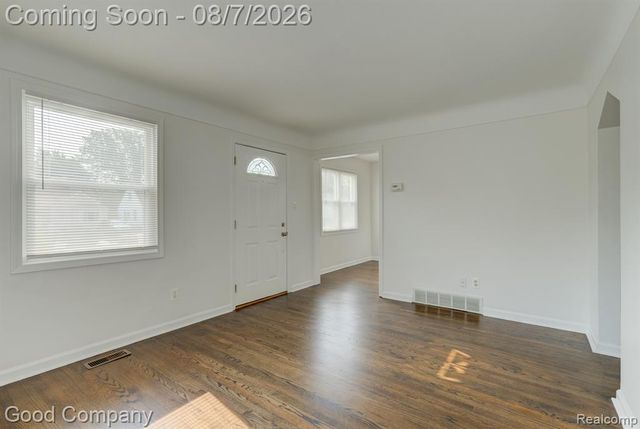 3095 Buckingham Avenue, Berkley, MI 48072