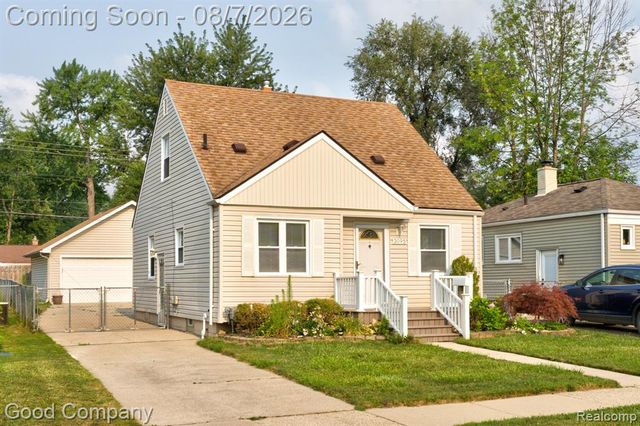 3095 Buckingham Avenue, Berkley, MI 48072