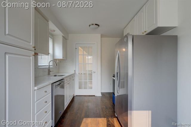 3095 Buckingham Avenue, Berkley, MI 48072