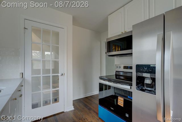 3095 Buckingham Avenue, Berkley, MI 48072