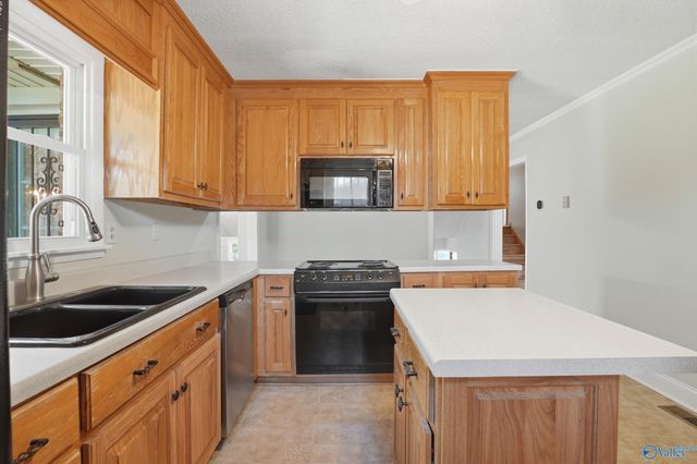 2814 Hilltop Terrace, Huntsville, AL 35810