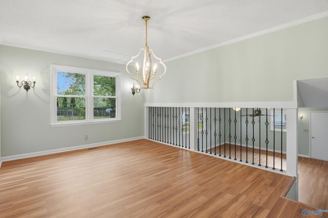 2814 Hilltop Terrace, Huntsville, AL 35810