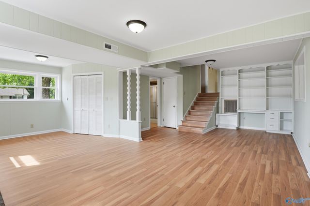 2814 Hilltop Terrace, Huntsville, AL 35810