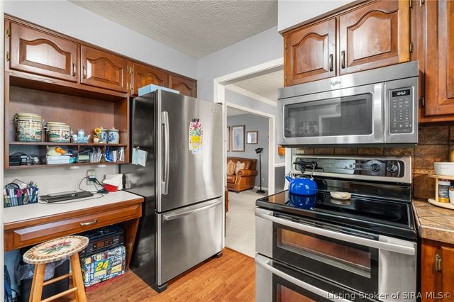 3416 Greenview Drive, New Albany, IN 47150