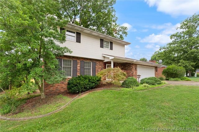 3416 Greenview Drive, New Albany, IN 47150