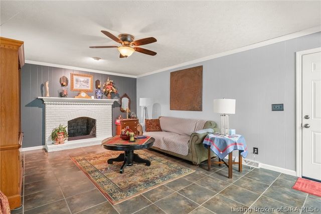 3416 Greenview Drive, New Albany, IN 47150