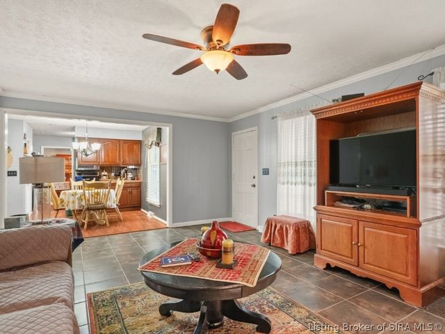 3416 Greenview Drive, New Albany, IN 47150