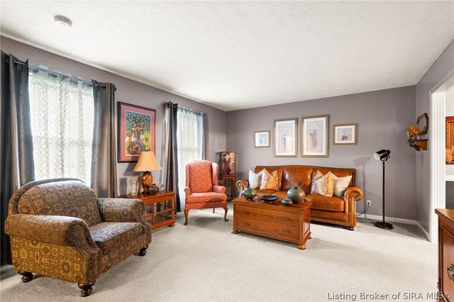 3416 Greenview Drive, New Albany, IN 47150