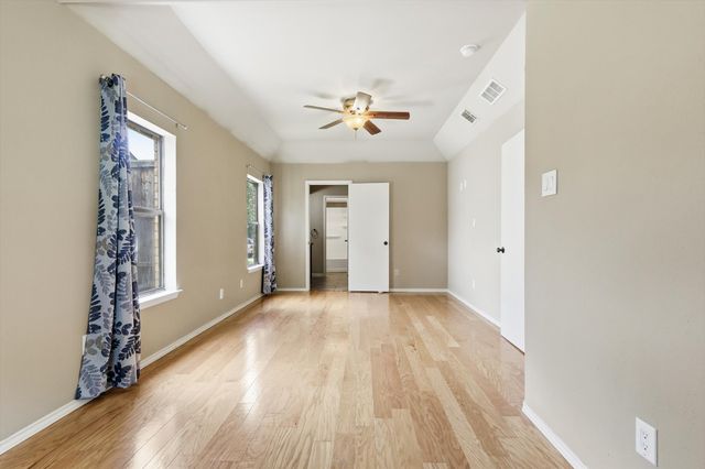 2909 Riviera Drive, Garland, TX 75040