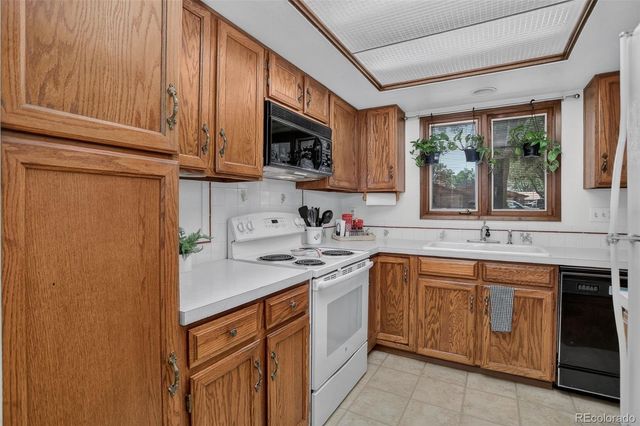 1100 Taft Avenue 28, Loveland, CO 80537