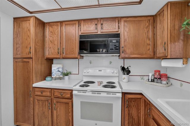 1100 Taft Avenue 28, Loveland, CO 80537