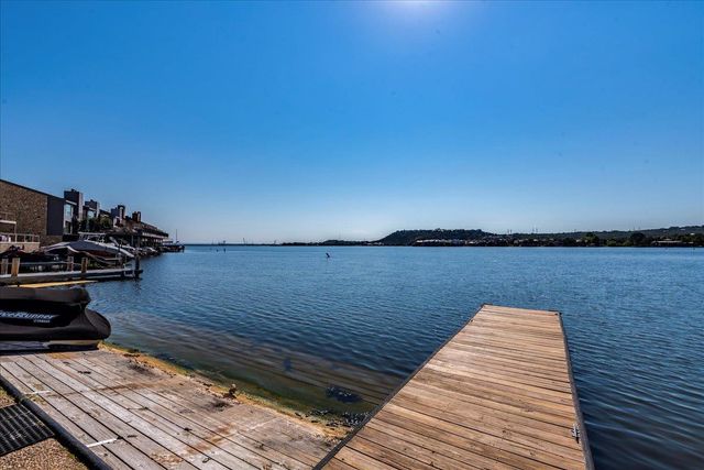 101 Island DR A, Horseshoe Bay, TX 78657
