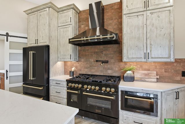 12706 Cottonwood Lane, Springfield, NE 68059