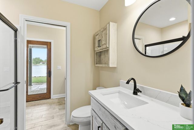 12706 Cottonwood Lane, Springfield, NE 68059
