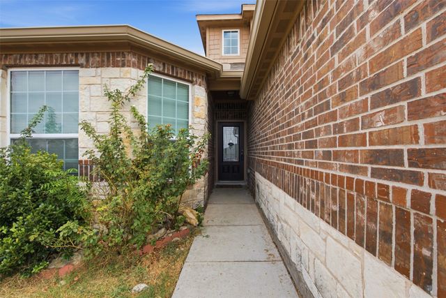 16 Kramer Court, Sanger, TX 76266