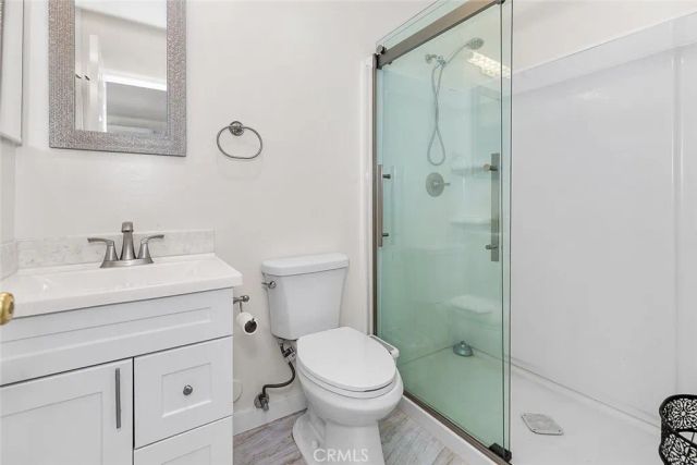 8827 Sylmar Avenue, Panorama City, CA 91402