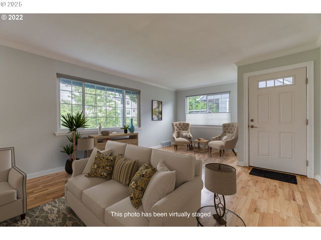 3921 Se BOISE St, Portland, OR 97202