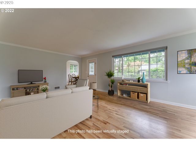 3921 Se BOISE St, Portland, OR 97202