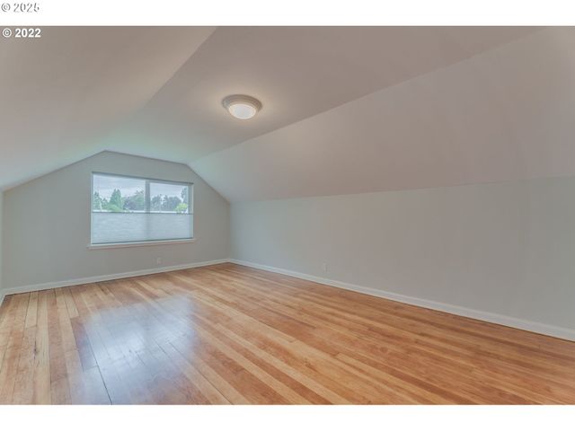 3921 Se BOISE St, Portland, OR 97202