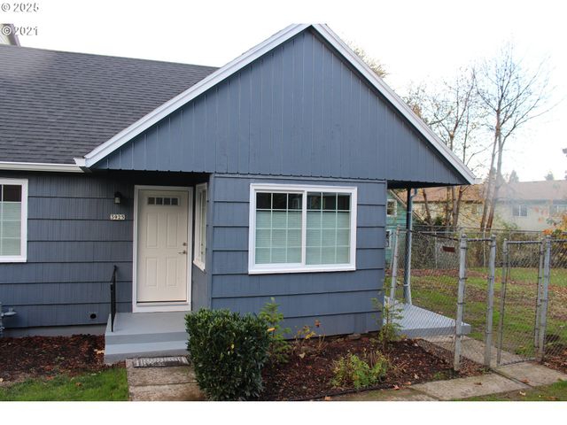 3921 Se BOISE St, Portland, OR 97202