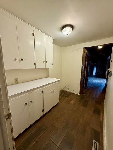 2202 S Farm Road 107, Springfield, MO 65802