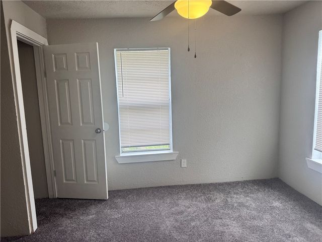 906 West Martin Luther King Jr Street, Bryan, TX 77803