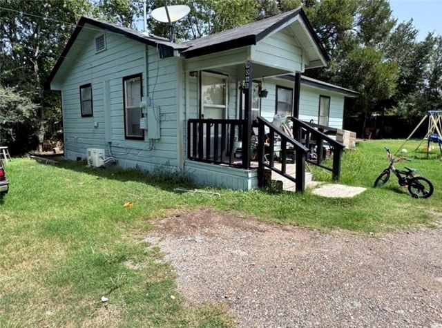 906 West Martin Luther King Jr Street, Bryan, TX 77803